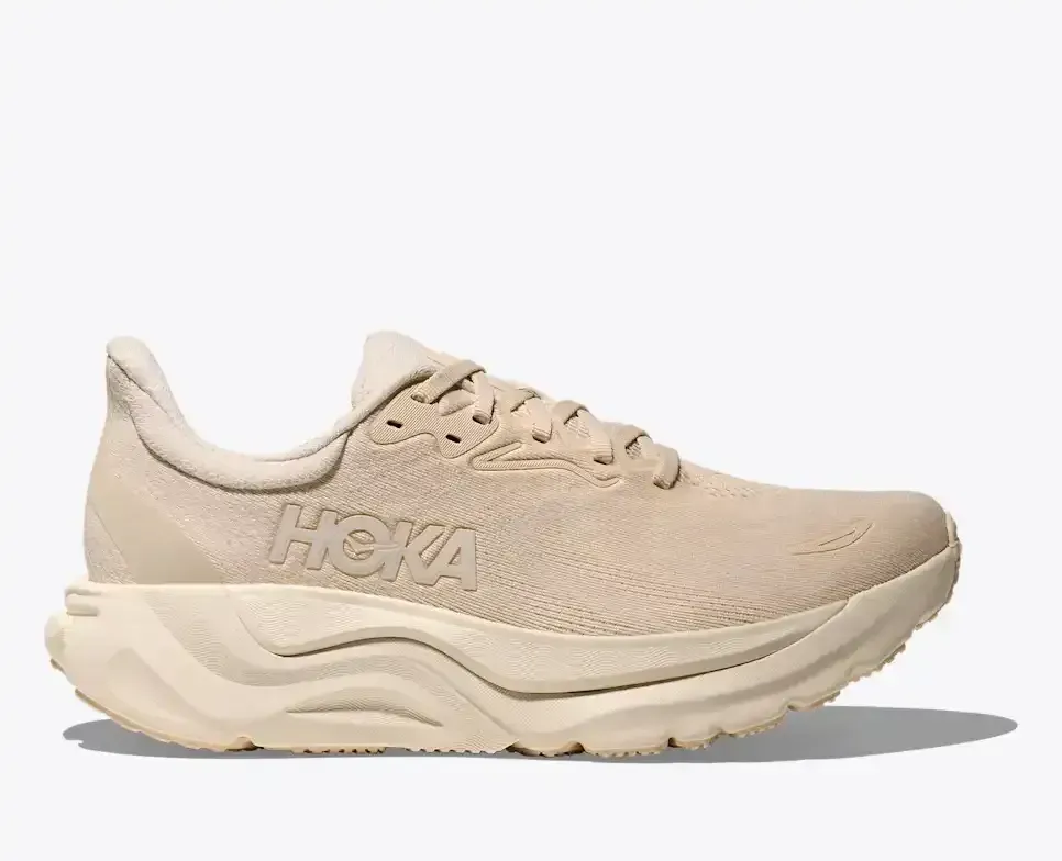 HOKA Arahi 8 Birch Alabaster Damen Media front view