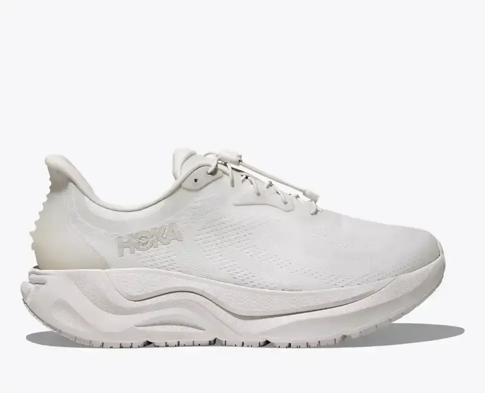 HOKA Arahi SR White Media front view