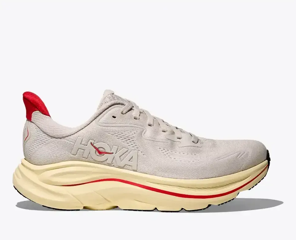 HOKA Clifton 10 Stucco Cerise (Damen) Media front view