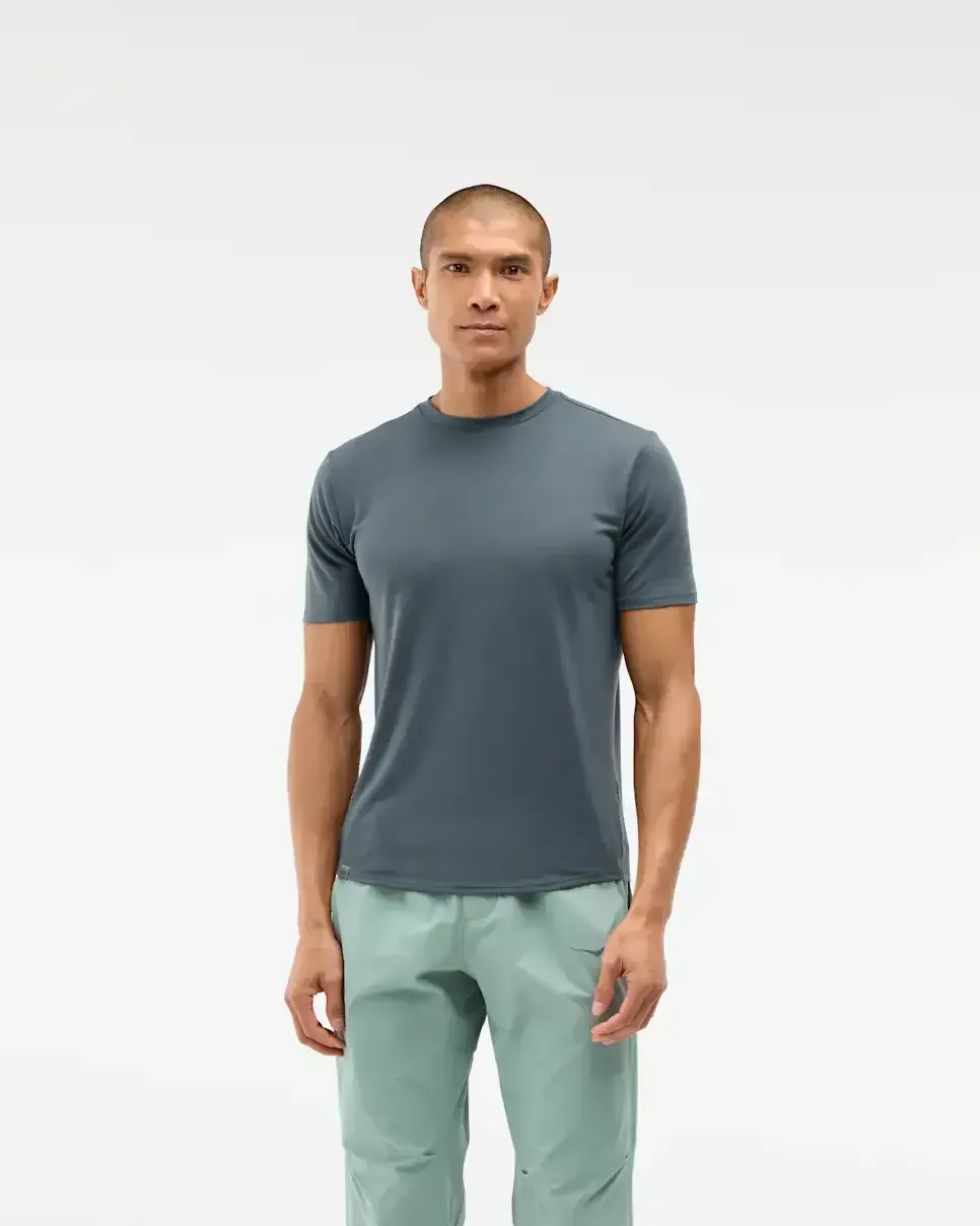 HOKA Essential Tee Faded Navy Media front view