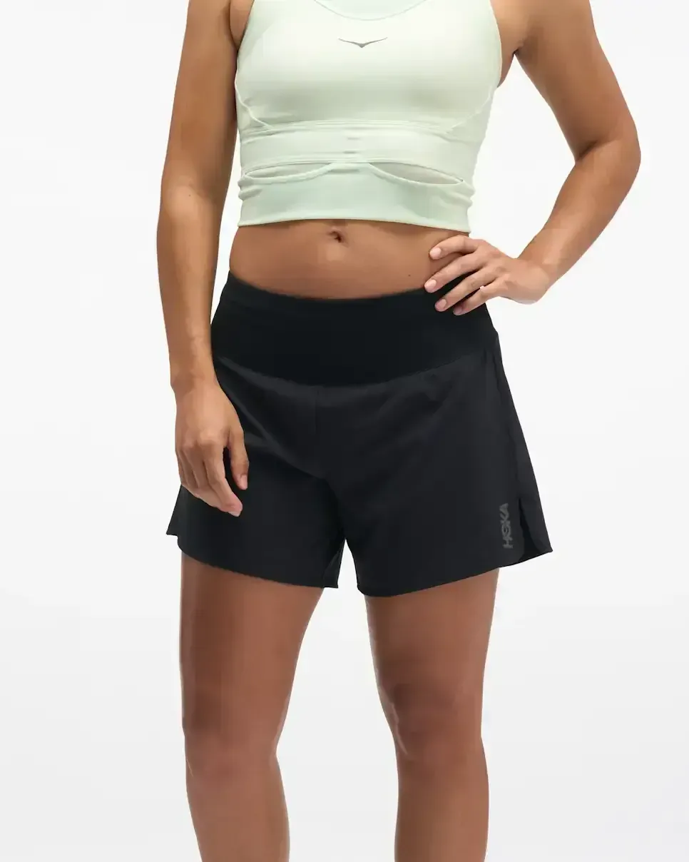 HOKA Glide Short MR 5″ 2in1 Schwarz (Damen) Media front view
