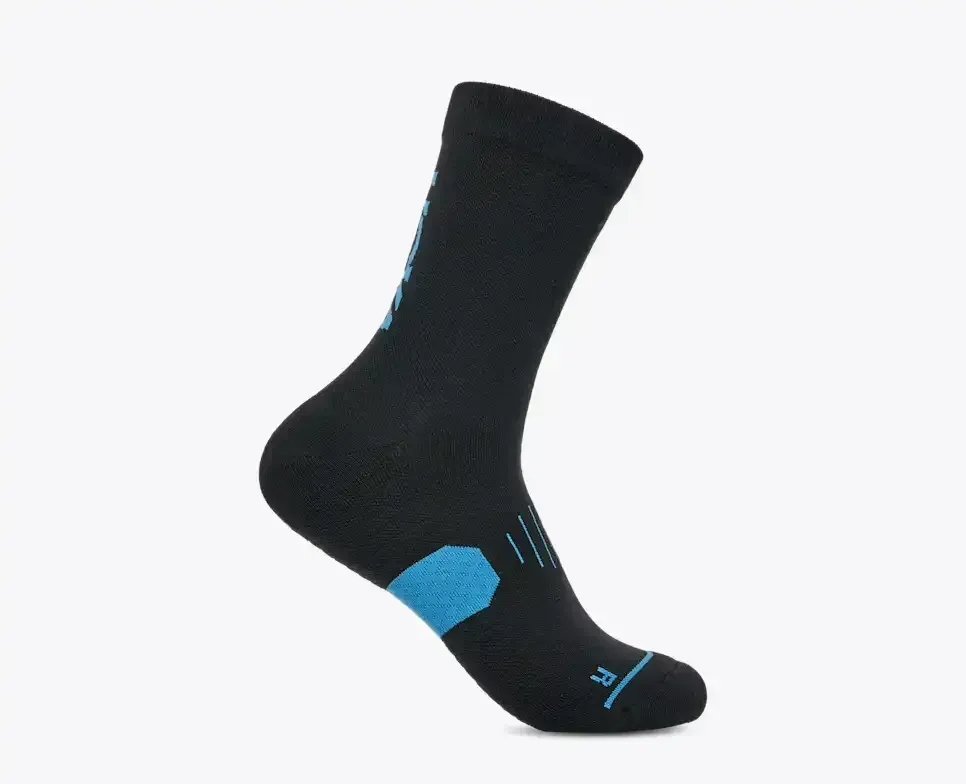 HOKA Graphic Crew Run Socke Schwarz Media front view