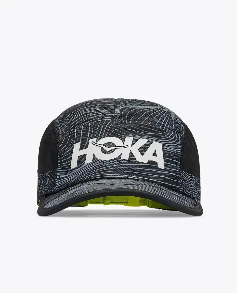 HOKA HOKA Run Hat Schwarz Weiß Prt Media front view