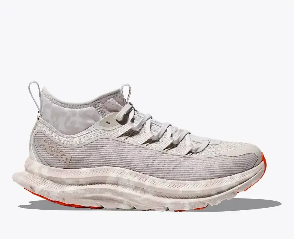 HOKA Kawana Mid Studio Proba White Sand Tangerine Tango Media front view