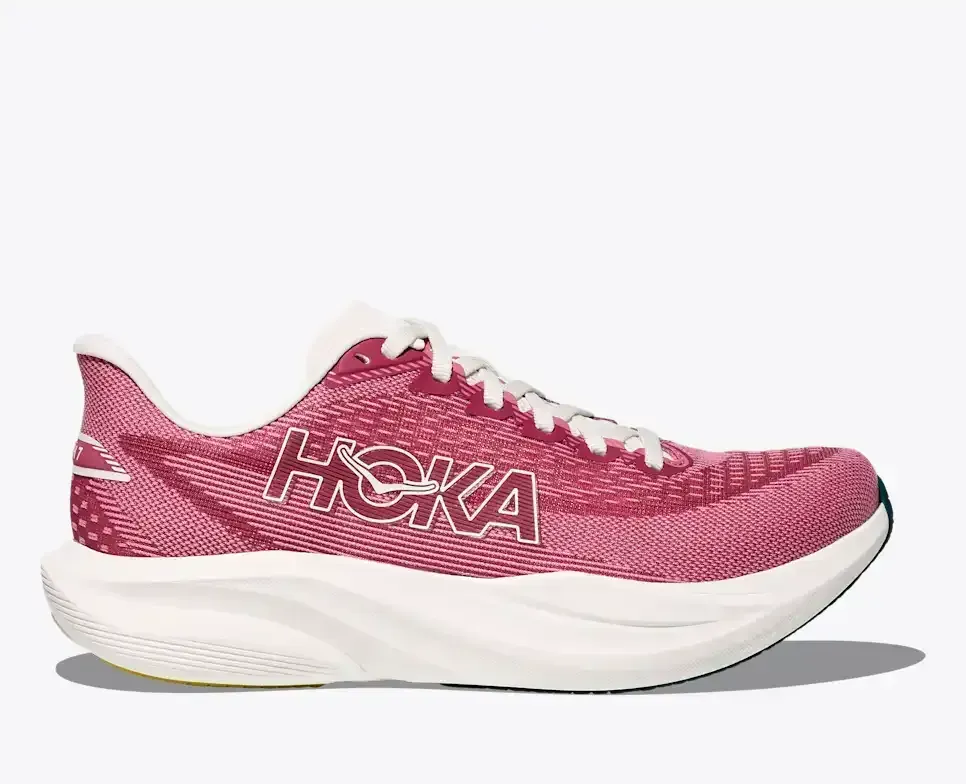 HOKA Mach 7 Lingonberry Cranberry (Damen) Media front view