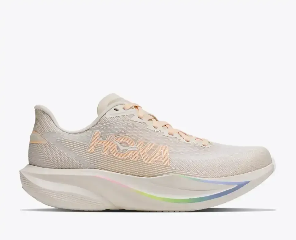 HOKA Mach 7 Oat Milk Alabaster (Damen) Media front view