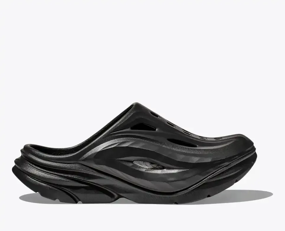 HOKA Ora Recovery Mule Schwarz Media front view