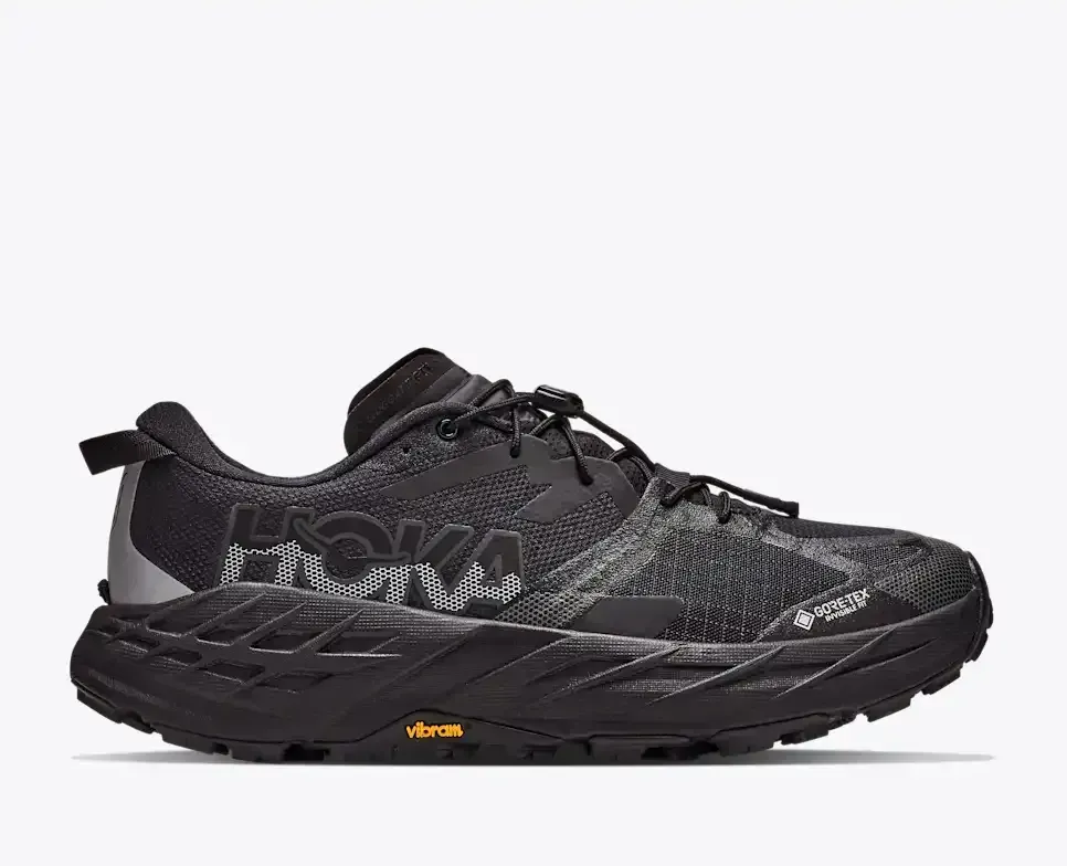 HOKA Speedgoat 7 GORE-TEX® Black Carbon Black (Damen) Media front view